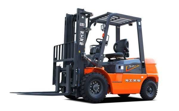 临夏叉车操作与维护全攻略：延长使用寿命的关键技巧